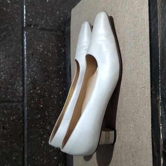 SALVATORE FERRAGAMO SILVER HEELS LEATHER SIZE 7 1/2 ARCHITECTURE ART DECO - Picture 5 of 15